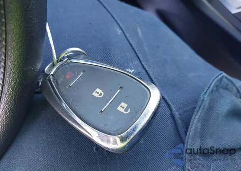 2021 Chevrolet Equinox Fwd Lt из США, поврежденный, VIN 2GNAXKEV8M6126322